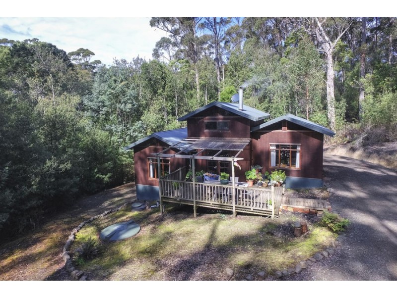 311 Pirates Bay Drive, Eaglehawk Neck TAS 7179