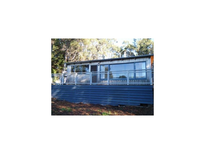 24 Craigs Hill Road, Boomer Bay TAS 7177
