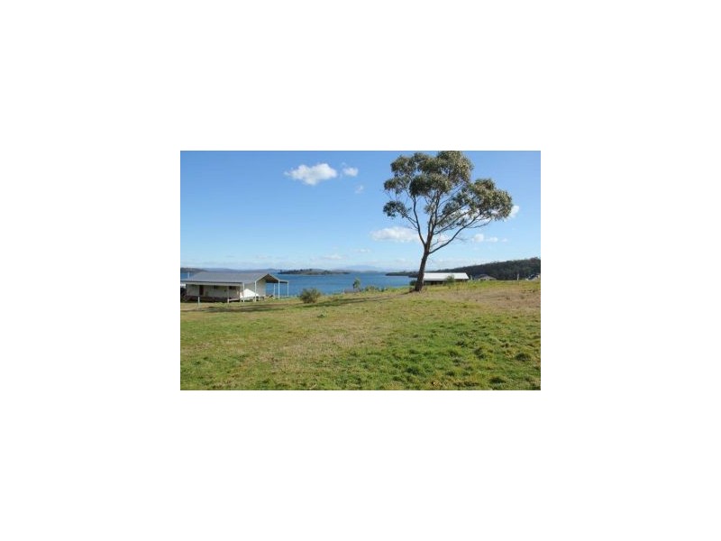 166 Sommers Bay Road, Murdunna TAS 7178