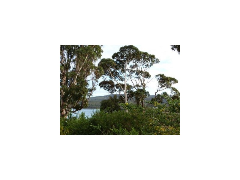 11 Edward Street, Nubeena TAS 7184