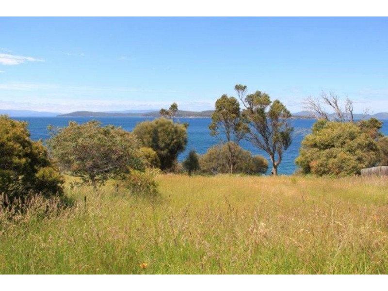 27 Linden Rd, Primrose Sands TAS 7173