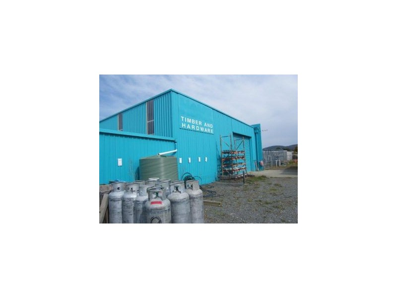 21 Vicary Street, Triabunna TAS 7190