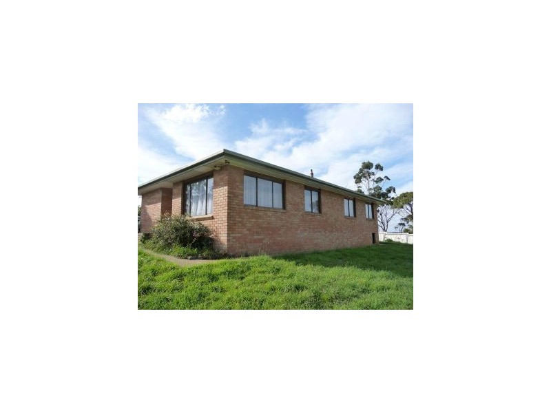 2 Craigs Hill Road, Boomer Bay TAS 7177