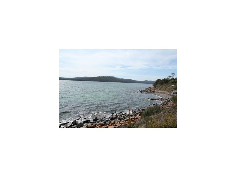 392 Sommers Bay Road, Murdunna TAS 7178