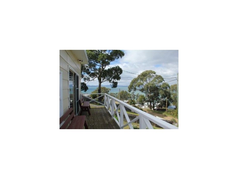 15 Broom Street, Primrose Sands TAS 7173