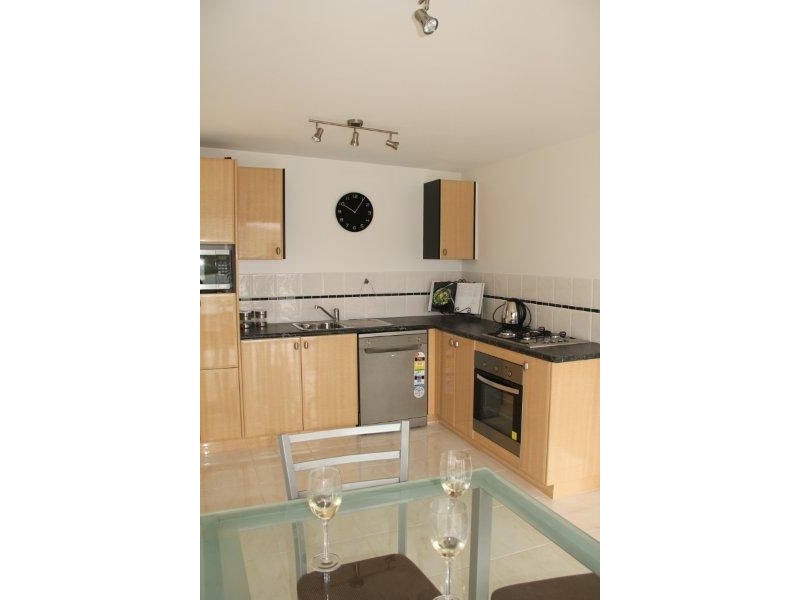 White Beach TAS 7184