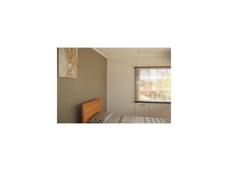 White Beach TAS 7184