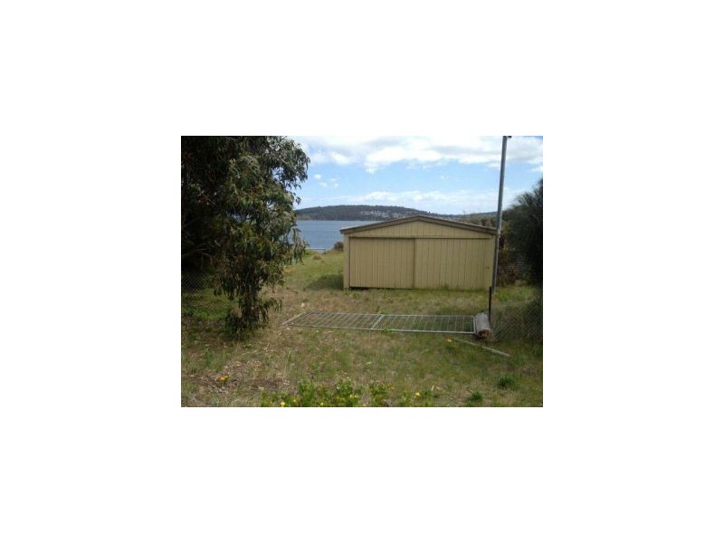 8 Linden Road, Primrose Sands TAS 7173