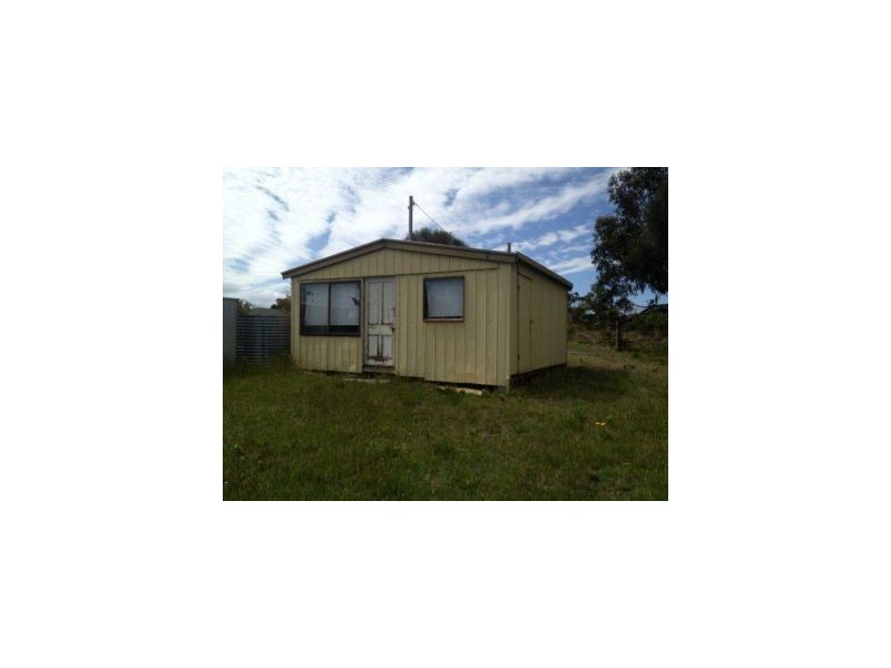 8 Linden Road, Primrose Sands TAS 7173