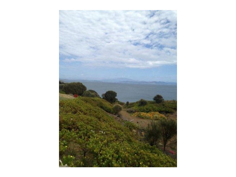 8 Linden Road, Primrose Sands TAS 7173