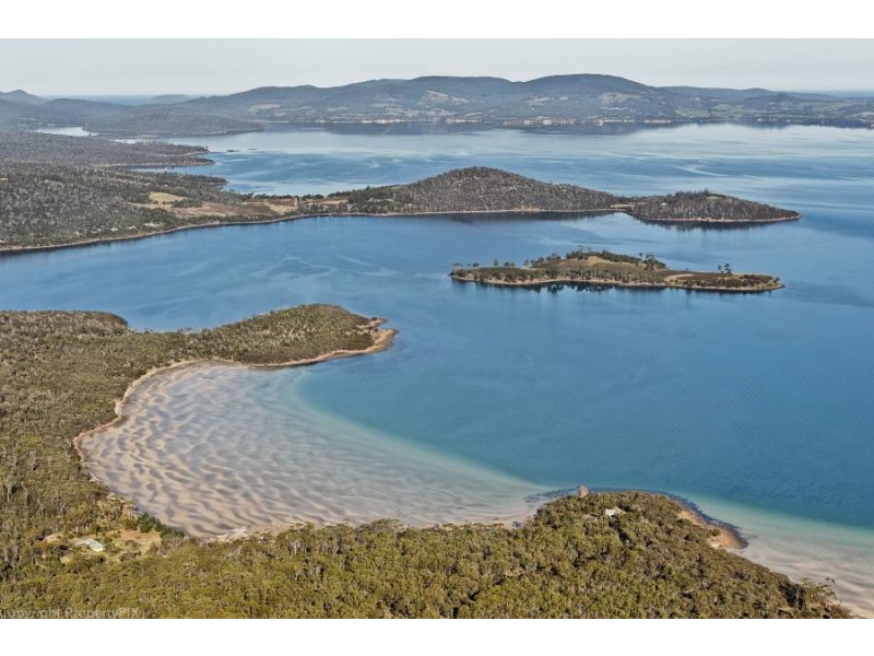 Lot 1 Arthur Highway, Murdunna TAS 7178