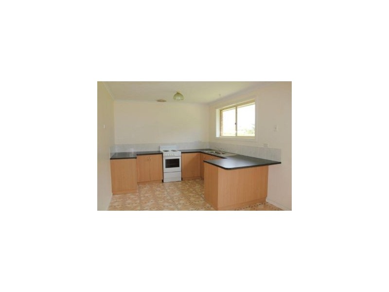 8 Colleen Crescent, Primrose Sands TAS 7173