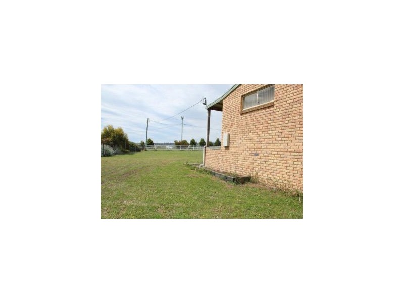 8 Colleen Crescent, Primrose Sands TAS 7173