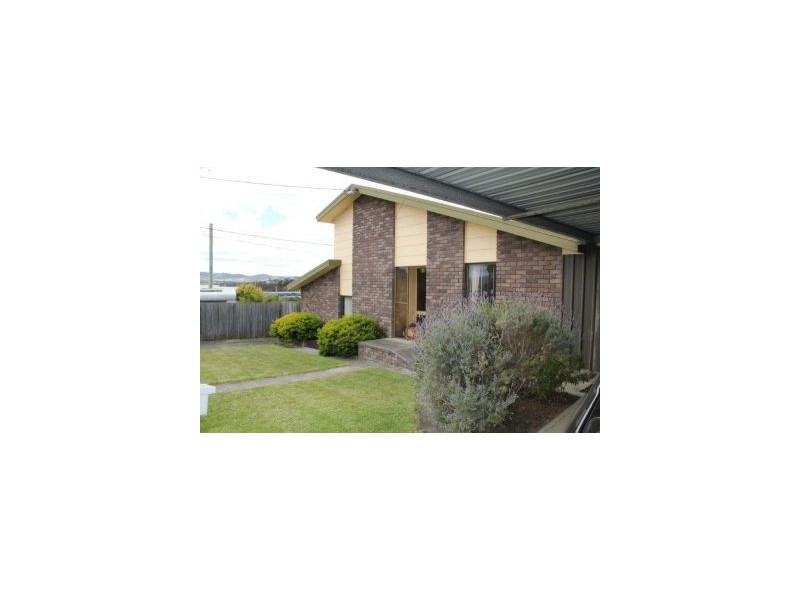 17 Mckinly Street, Midway Point TAS 7171
