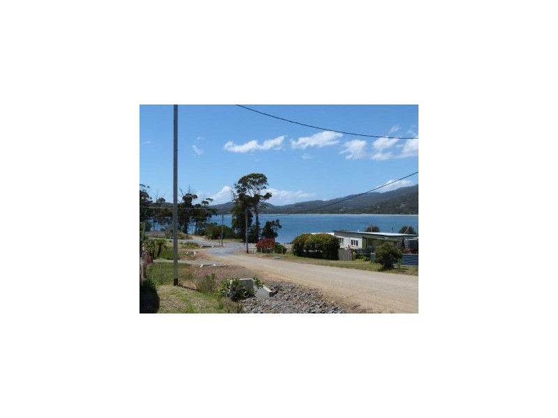 10 Noyes Road, White Beach TAS 7184