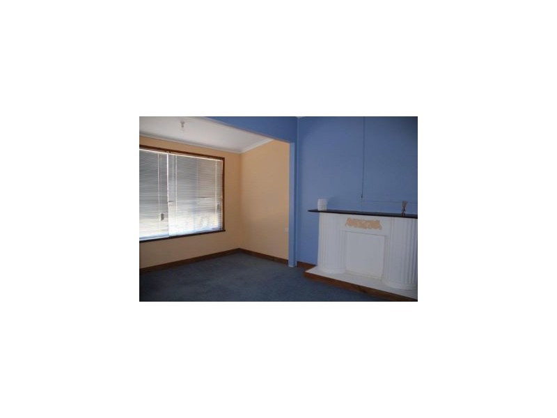 8 Arthur Highway, Dunalley TAS 7177