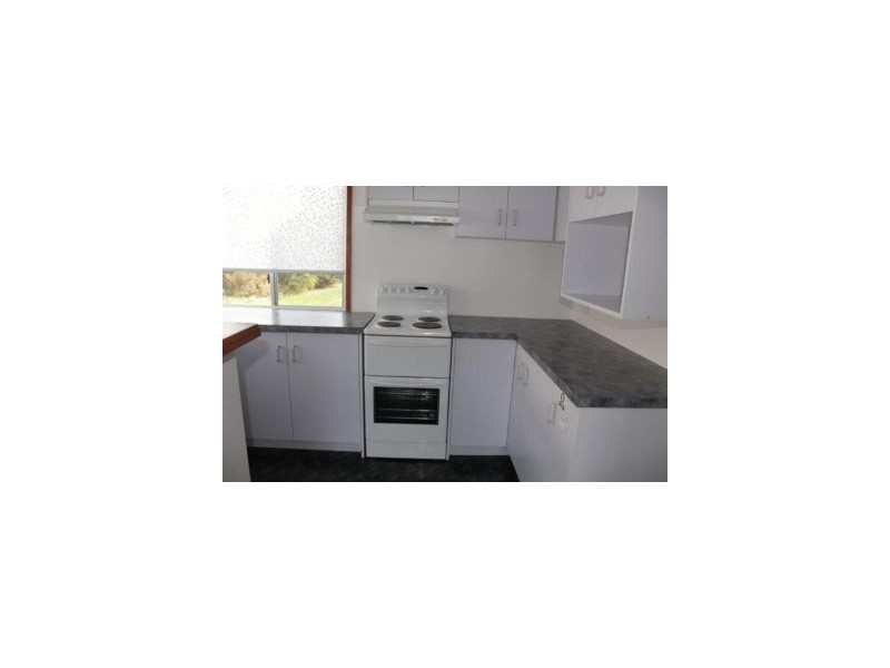 6 Esplanade, Dunalley TAS 7177