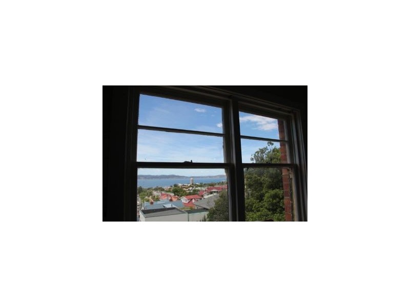 16 Reynolds Court, Dynnyrne TAS 7005