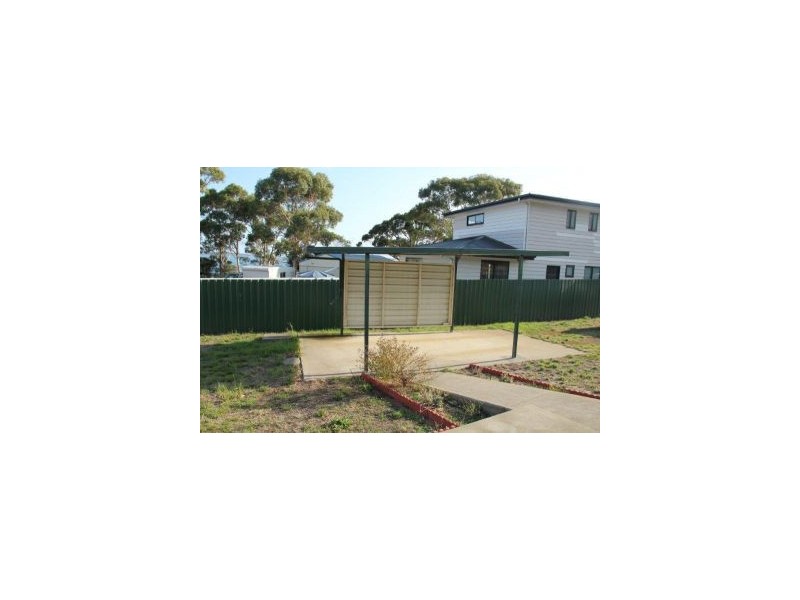 8 Oak Street, Primrose Sands TAS 7173