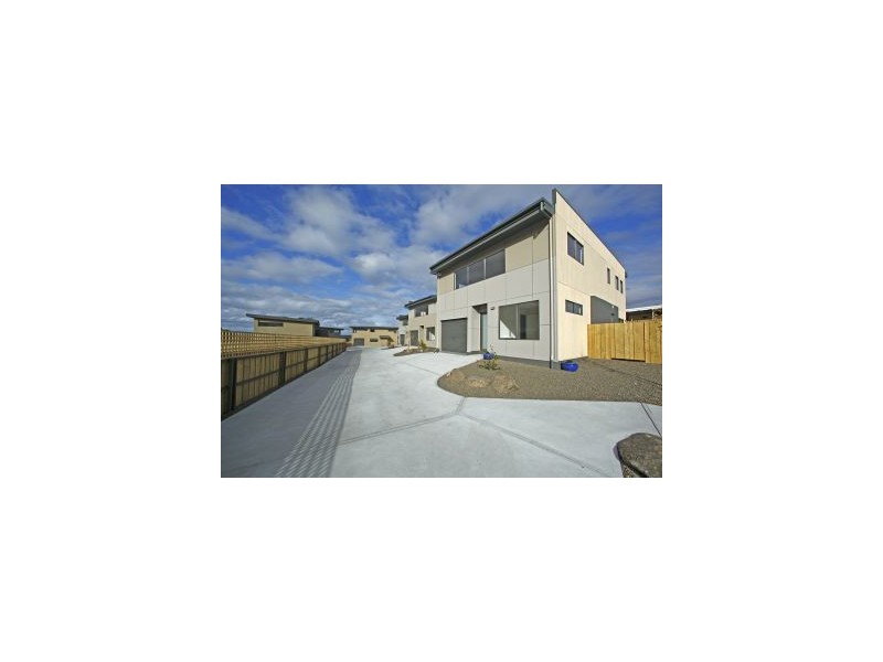 1/4 Higson Street, Midway Point TAS 7171