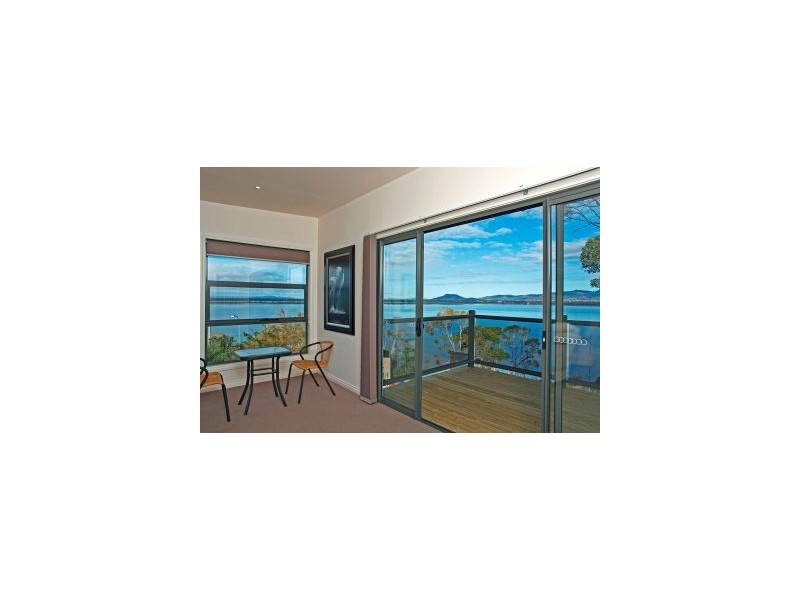 7/4 Higson Street, Midway Point TAS 7171