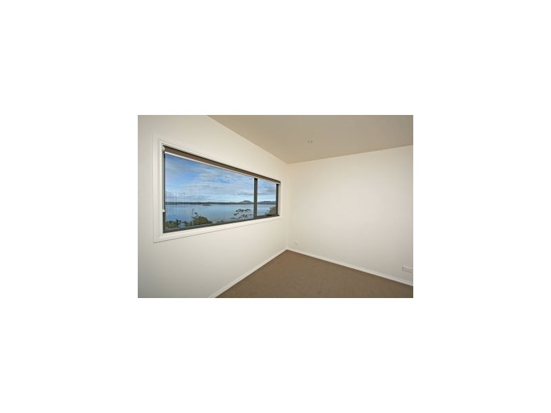 7/4 Higson Street, Midway Point TAS 7171