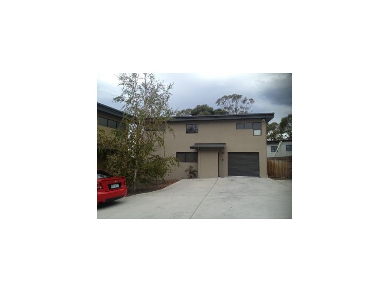 7/4 Higson Street, Midway Point TAS 7171