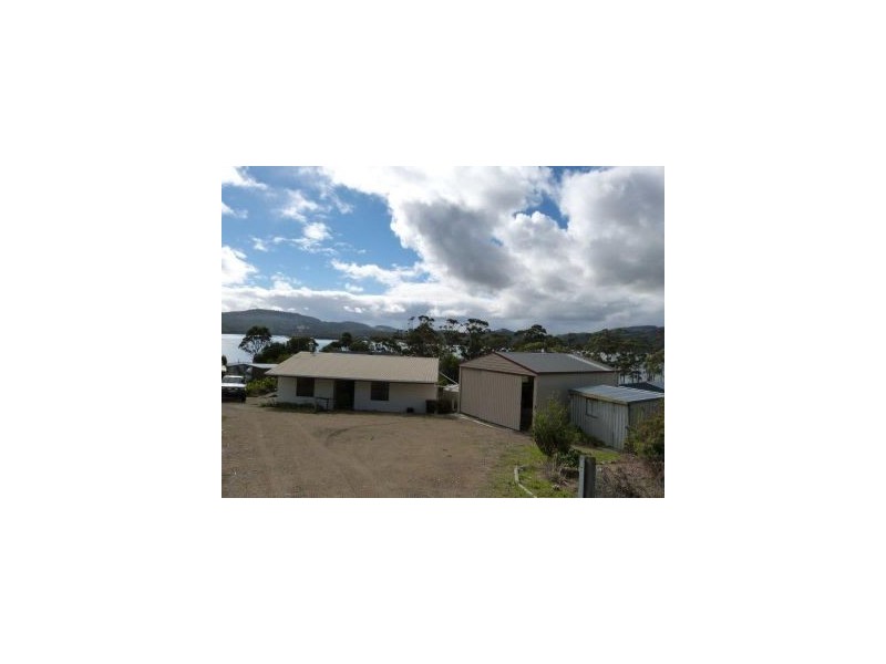 470 White Beach Road, White Beach TAS 7184
