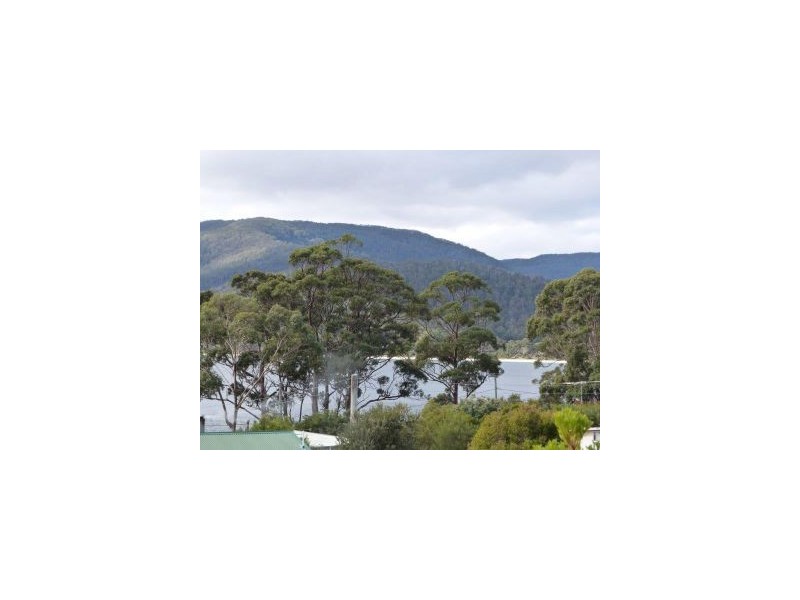 470 White Beach Road, White Beach TAS 7184