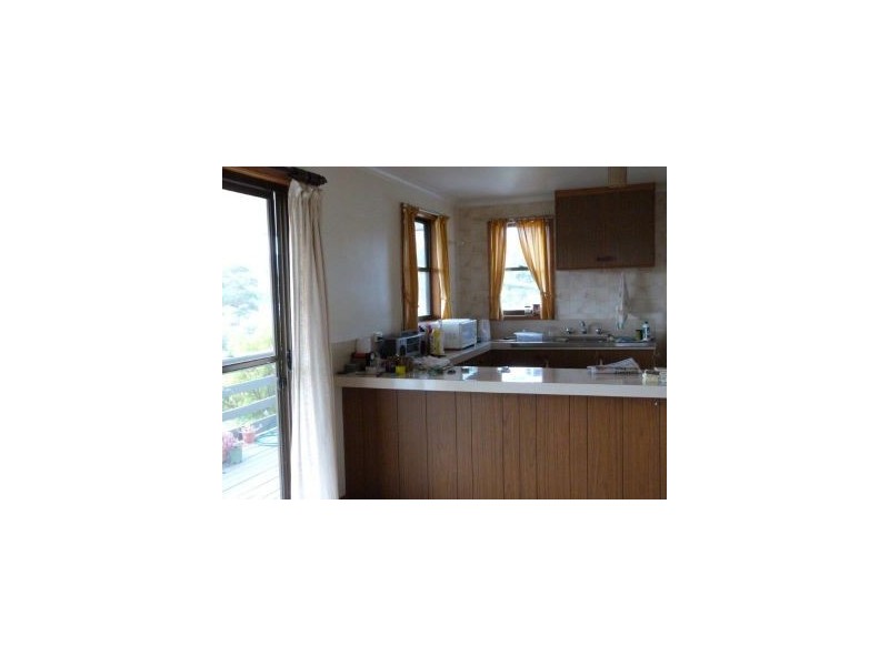 470 White Beach Road, White Beach TAS 7184
