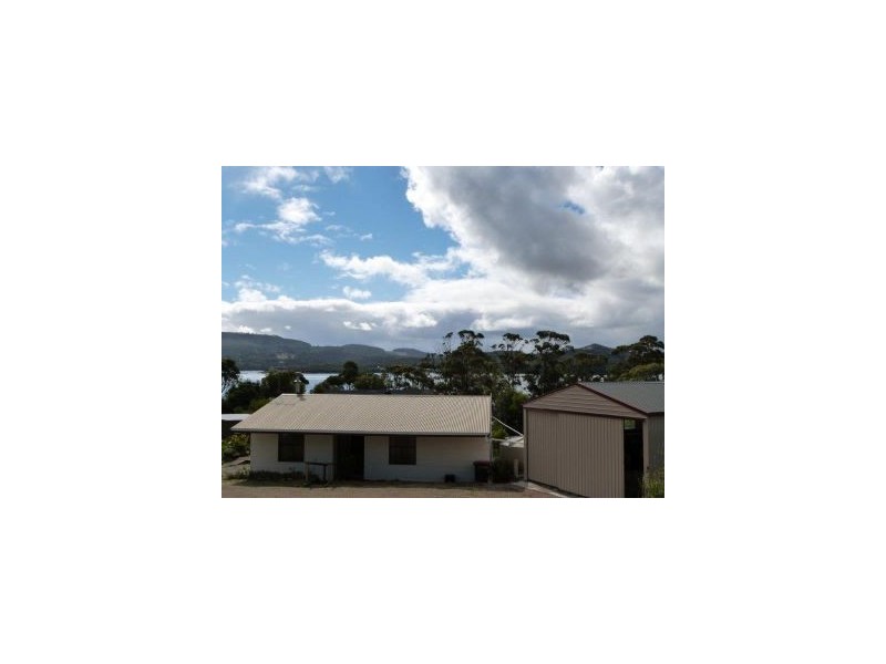 470 White Beach Road, White Beach TAS 7184