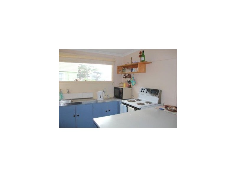 27 Batchelor Street, White Beach TAS 7184