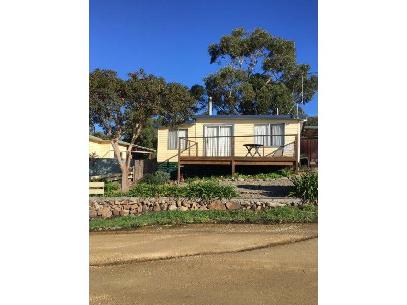 27 Batchelor Street, White Beach TAS 7184