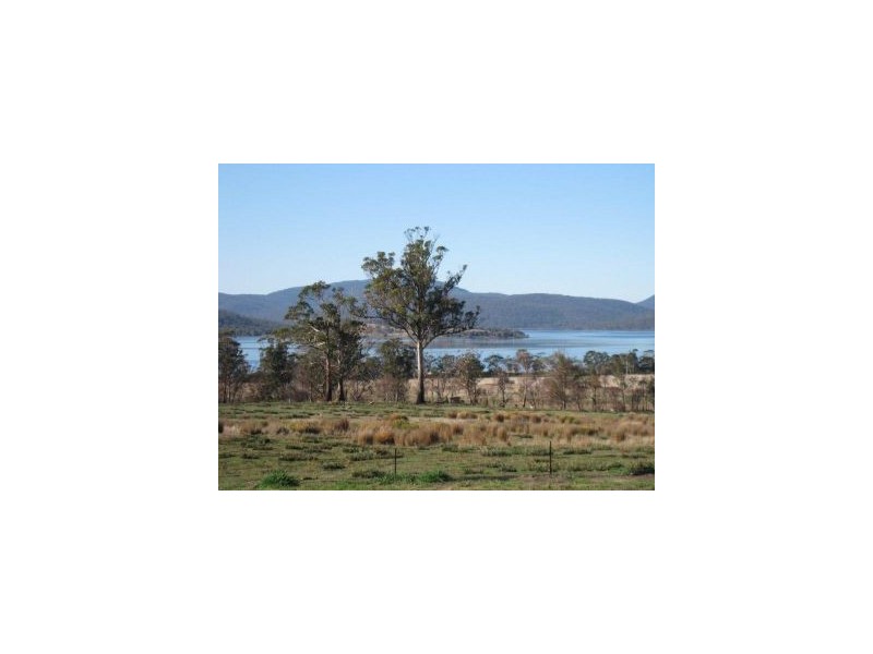 2725 Arthur Highway, Dunalley TAS 7177