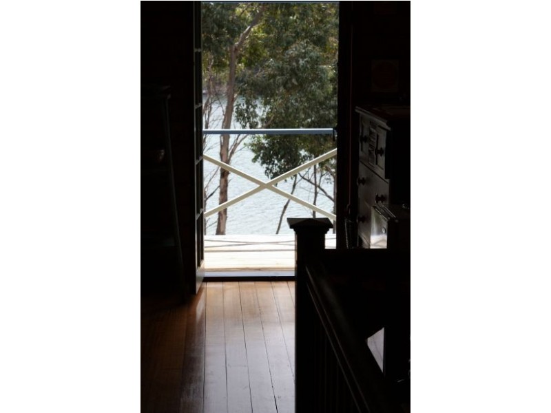 5131 Arthur Highway, Eaglehawk Neck TAS 7179