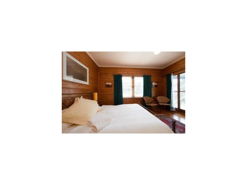 5131 Arthur Highway, Eaglehawk Neck TAS 7179