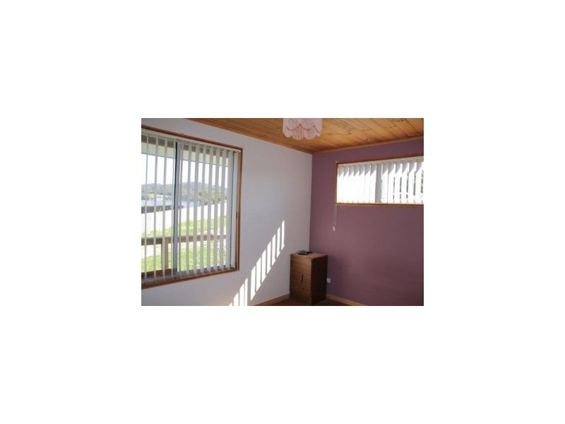 25 Peace Street, Nubeena TAS 7184