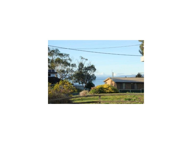Unit 2 50 Susans Bay Road, Primrose Sands TAS 7173