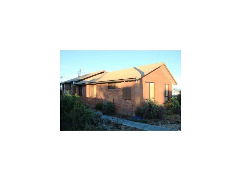 33 Raynors Road, Midway Point TAS 7171