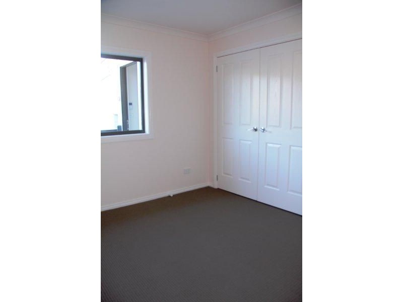 2/8 Higson Street, Midway Point TAS 7171