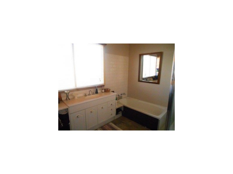 35 Penna Road, Midway Point TAS 7171
