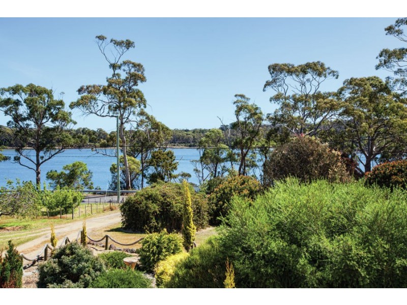 1731 Main Road, Nubeena TAS 7184