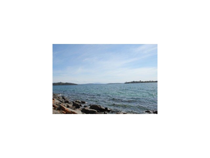 392 Sommers Bay Road, Murdunna TAS 7178