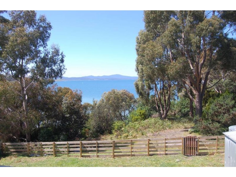 745 Primrose Sands Road, Primrose Sands TAS 7173