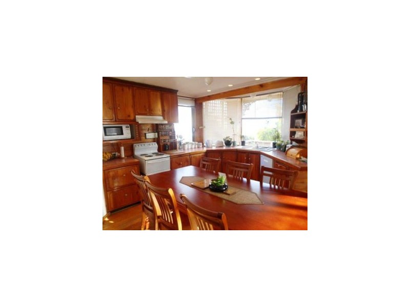 35 Penna Road, Midway Point TAS 7171