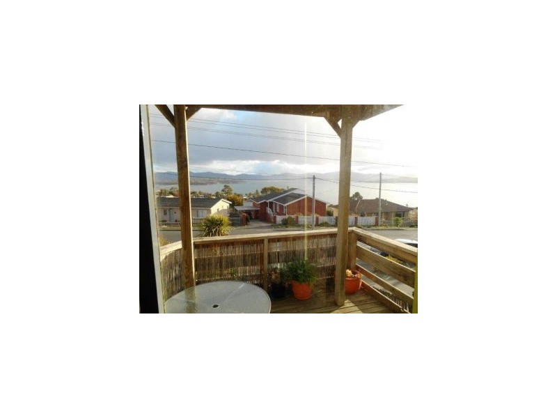 35 Penna Road, Midway Point TAS 7171