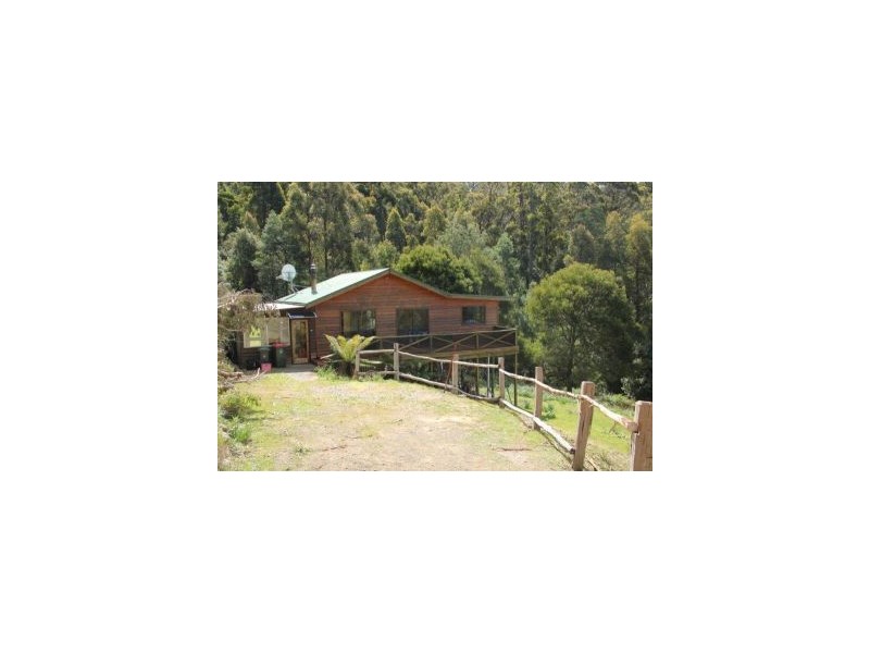 137 Pirates Bay Drive, Eaglehawk Neck TAS 7179