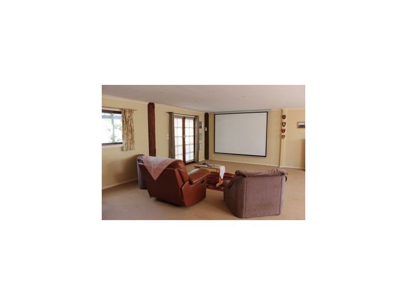 32 Native Corners Road, Campania TAS 7026