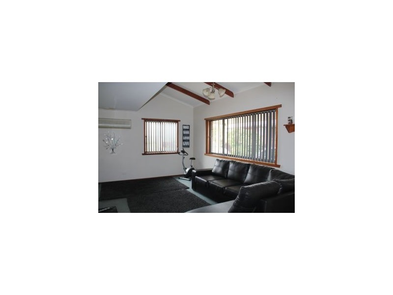 50 Raynors Road, Midway Point TAS 7171