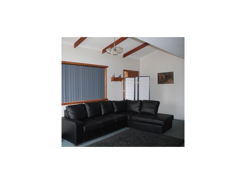 50 Raynors Road, Midway Point TAS 7171